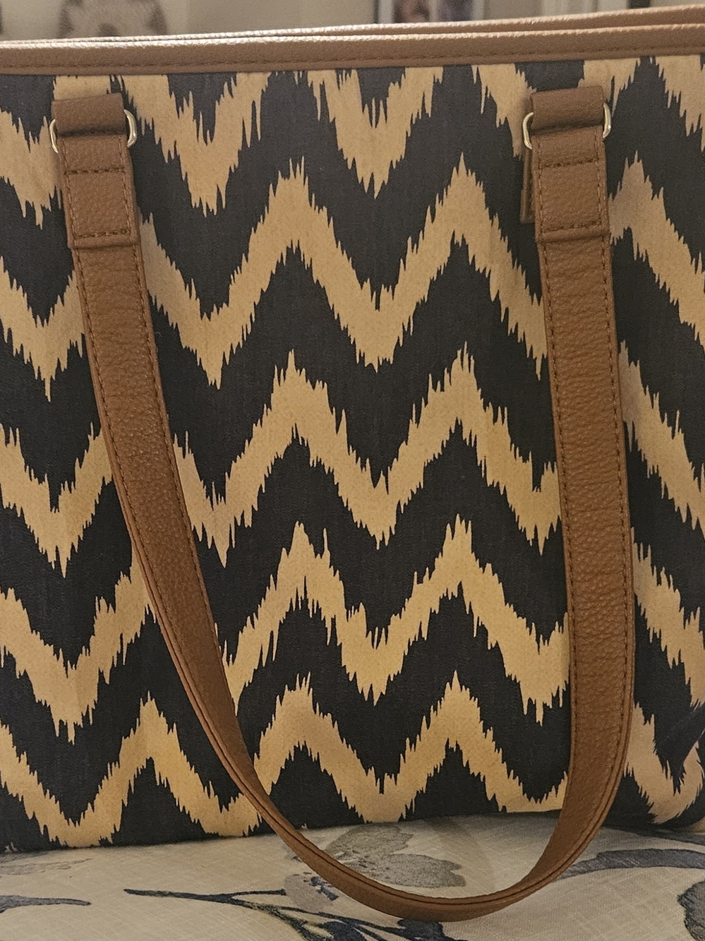 Tan and Blue Chevron Tote Bag - Everyday Shoulder Tote - Thirty One Brand